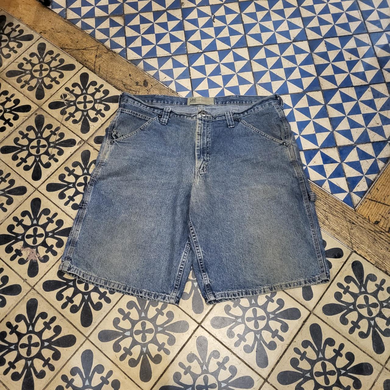 JRT310 - Vintage Retro Lee Blue Wash Denim Shorts Jorts with detailed embroidered Logo graphic carpenter workwear #y2k #carpenter #jorts #skater