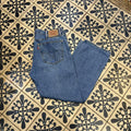 TRW439F - Vintage retro essential Levi’s 505 Straight Leg Blue Wash Denim Jeans Trousers pants #denim #levis505 #straightleg #levis #y2k