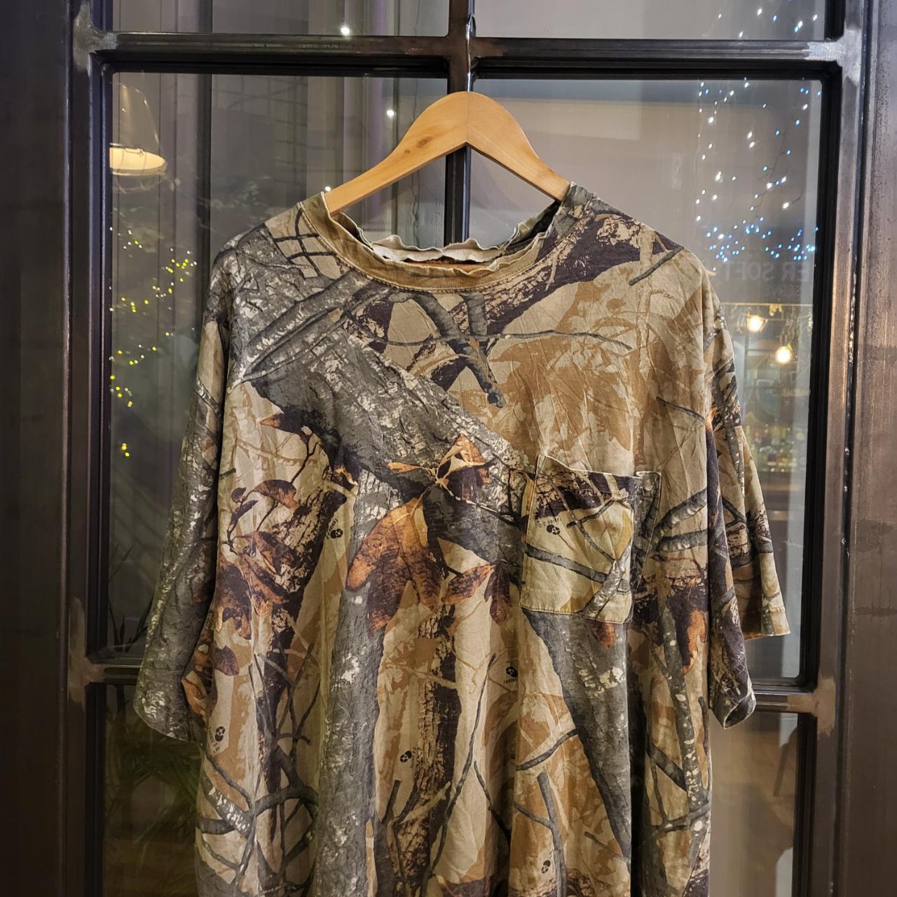 RTT216 - Vintage Retro essential adult mens RealTree Camouflage Khaki Green Brown Field Hunting graphic print Top T-Shirt Tee Wide Boxy Cropped Fit 90s y2k style