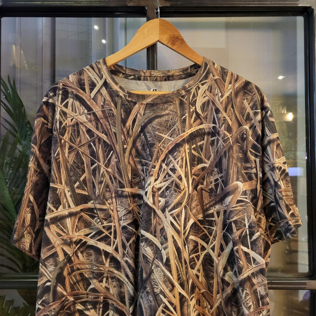 RTT026 - Vintage Retro essential RealTree Camouflage Khaki Green Brown Field Hunting graphic print Top T-Shirt Tee #utility #realtree #hunting #camo