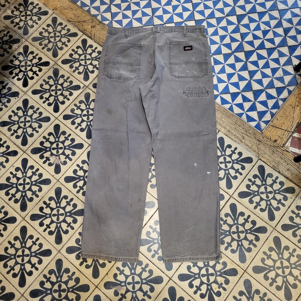TRW235BR - Vintage retro essential Grey Dickies carpenter Trousers pants casual workwear #skater #utility #workwear #carpenter #dickies
