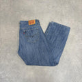 BR1912AIY-U - Vintage retro essential  Levi’s 569 Loose Straight Leg Mid Blue Wash Denim Jeans Trousers pants #denim #levis #levis569 #jeans #loosefit