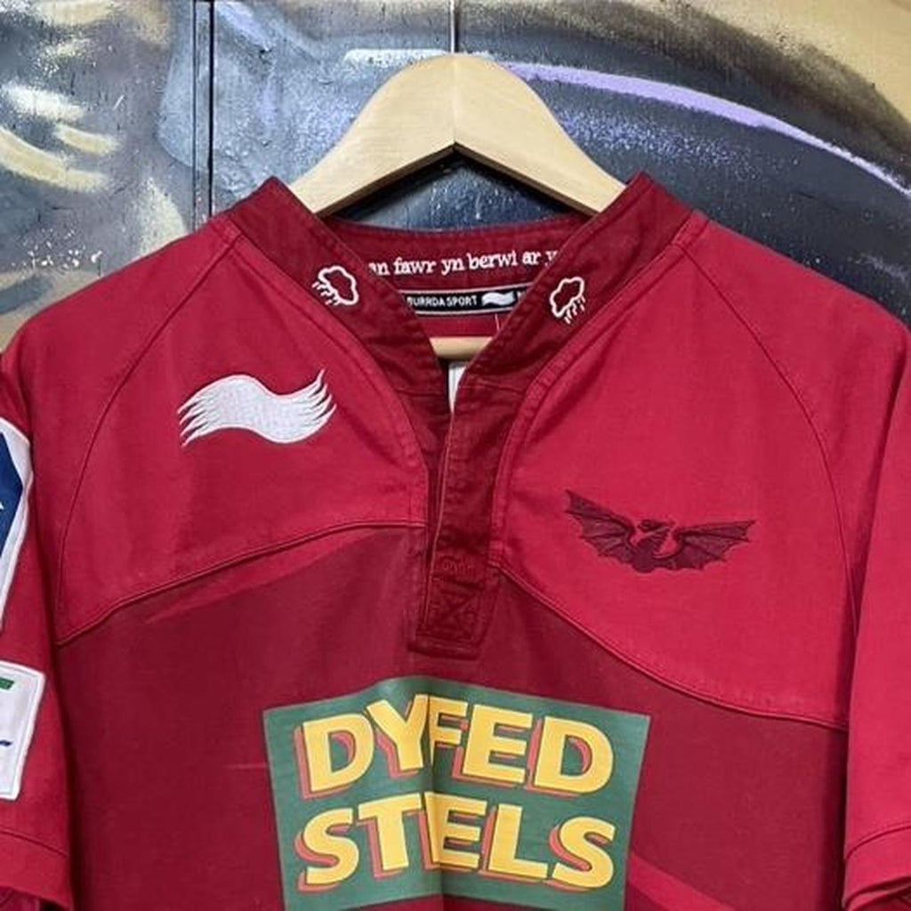 2013 Llanelli Scarlets Home Rugby Jersey Top