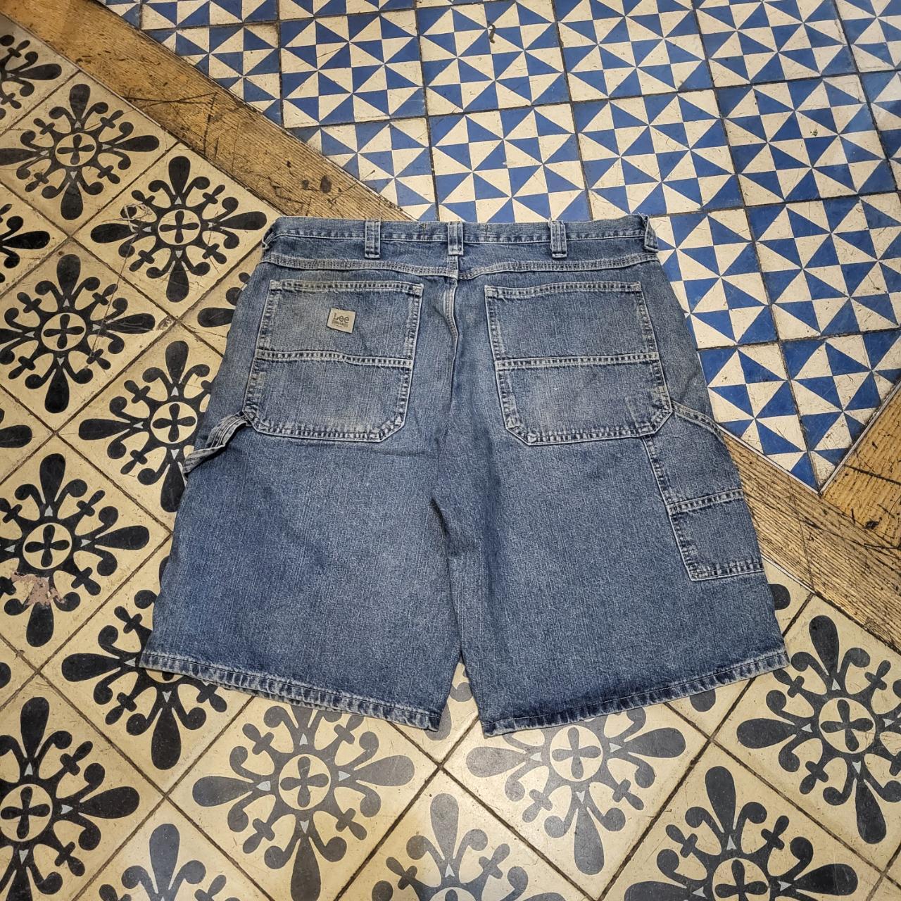 JRT310 - Vintage Retro Lee Blue Wash Denim Shorts Jorts with detailed embroidered Logo graphic carpenter workwear #y2k #carpenter #jorts #skater