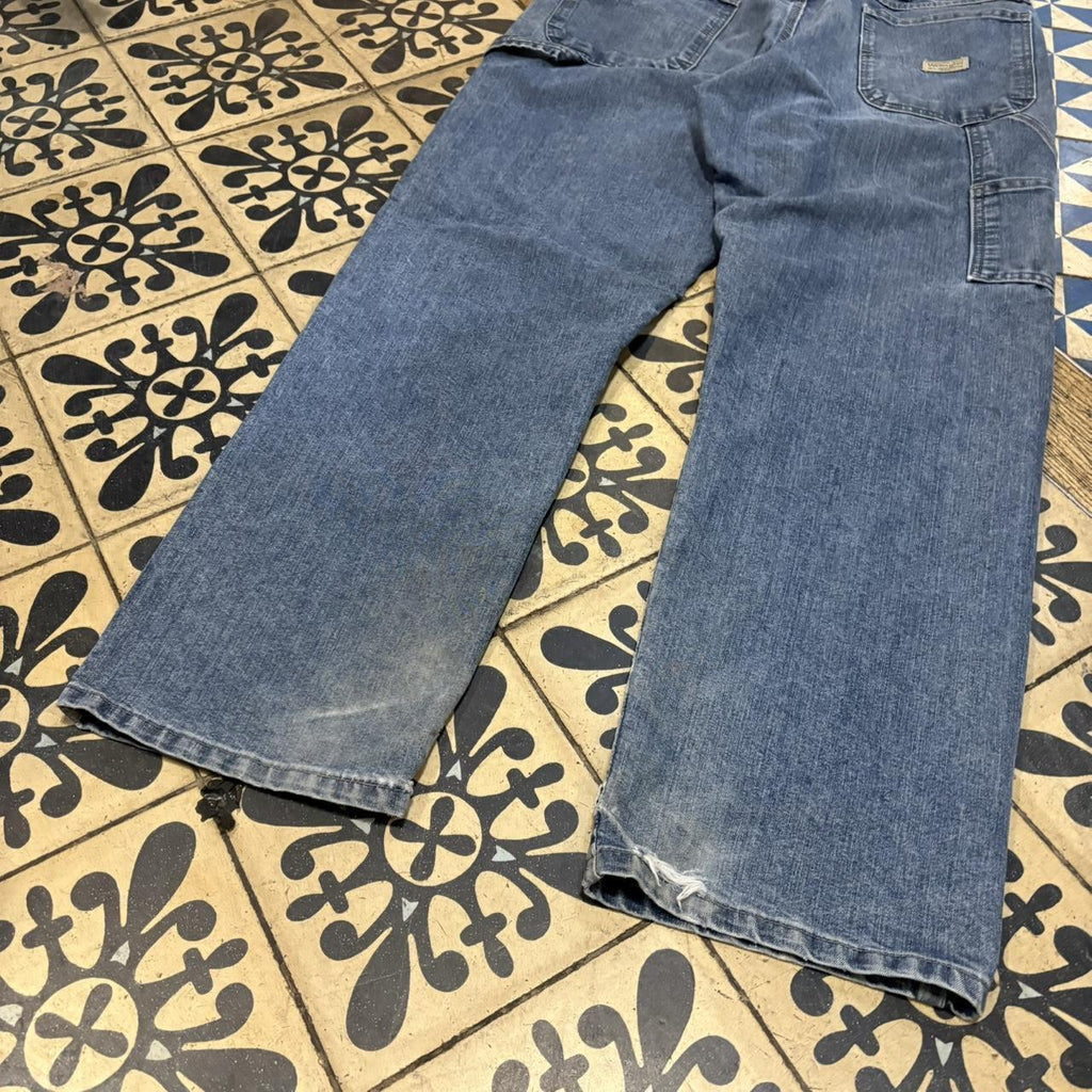 0225C68BR - Vintage retro essential  Wrangler Straight Leg carpenter Blue Wash Denim Jeans Trousers pants #denim #carpenter #wrangler #skater #denimjeans