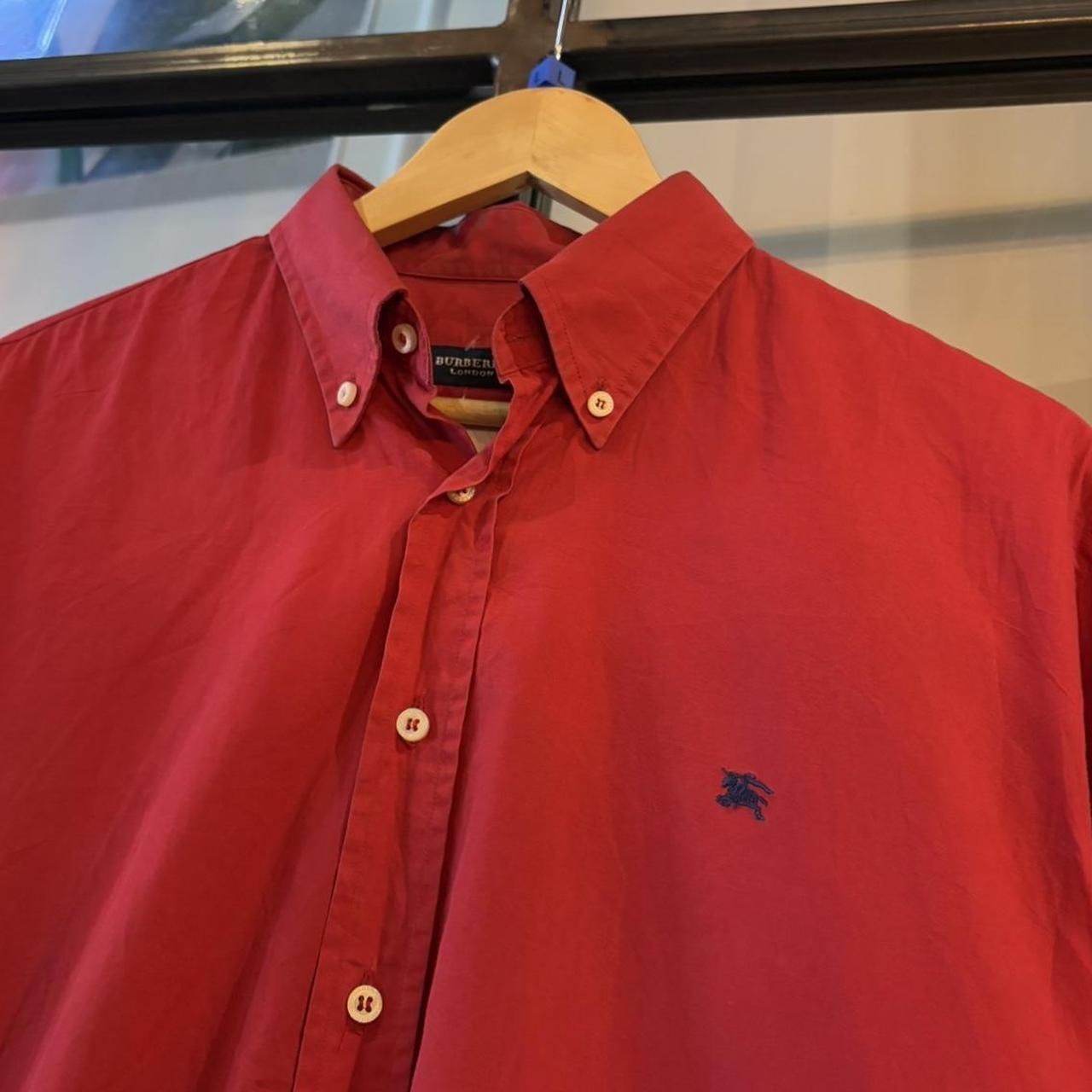 BR2804CD-F - Vintage Retro Essential Burberry Plain Red Longsleeve collared button up polo shirt top #Y2K #burberry #london #smartcasual #oldmoney