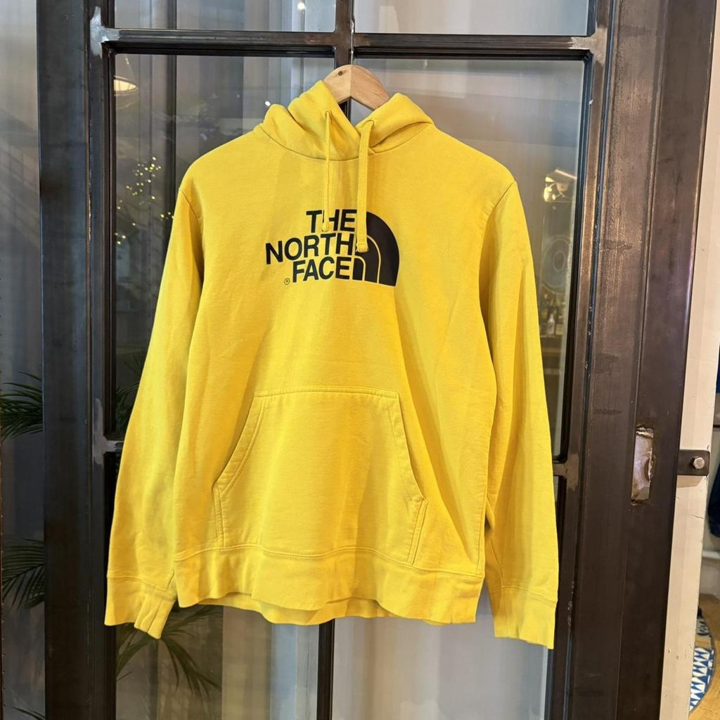 SWT618F - Vintage Retro Essential Yellow The North Face Sweatshirt Hoodie with centre print logo #90s #sportswear #essential #tnf #y2k