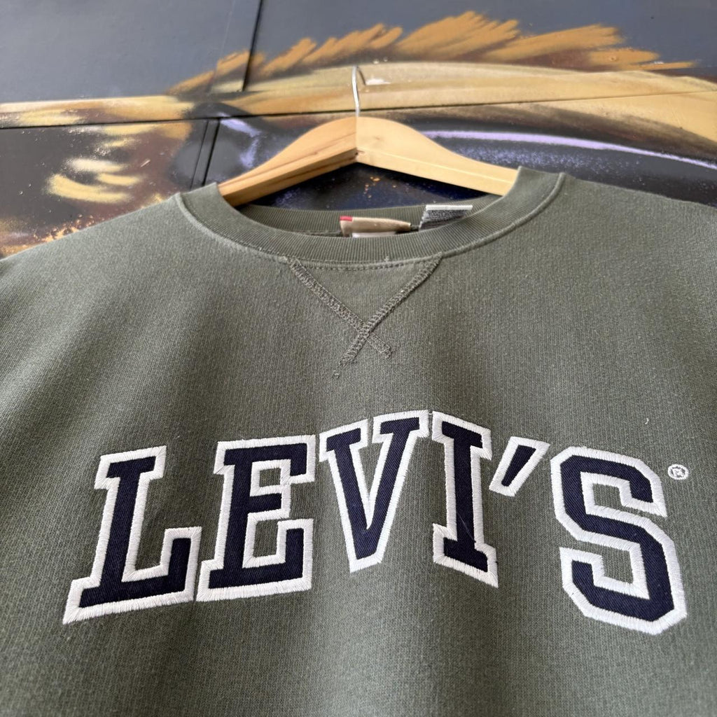 Vintage Levi’s Sweatshirt Mens Large Green Embroidered Spell Out Red Tab Pullover Jumper Top 90s Y2K 00s
