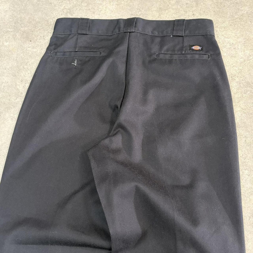 BR1912AAD-U - Vintage retro essential Black Dickies 874 Straight Leg Trousers pants casual workwear #skater #utility #workwear #straightleg #dickies