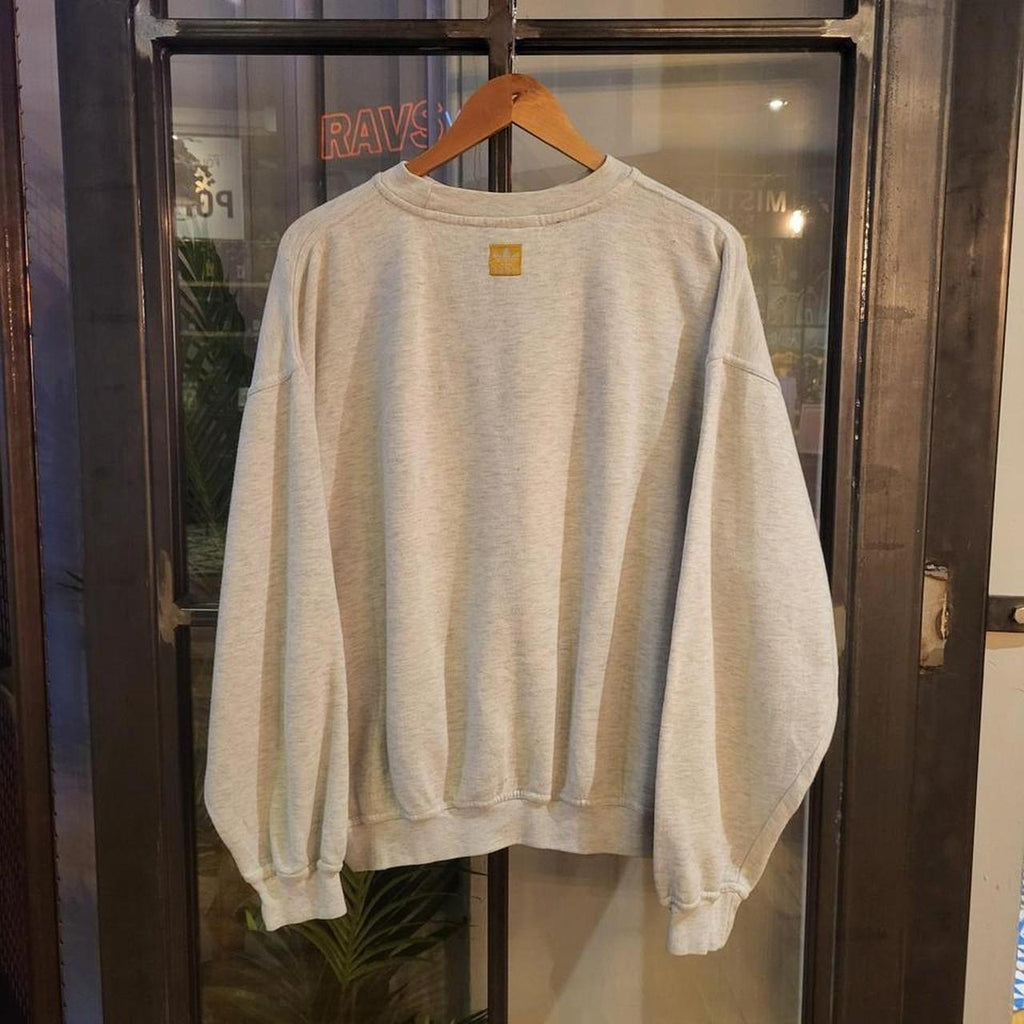 SWT122 - Vintage 90s light grey yellow essential Adidas originals trefoil felt big logo spell out sweatshirt crewneck jumper 90s era boxy & cropped fit