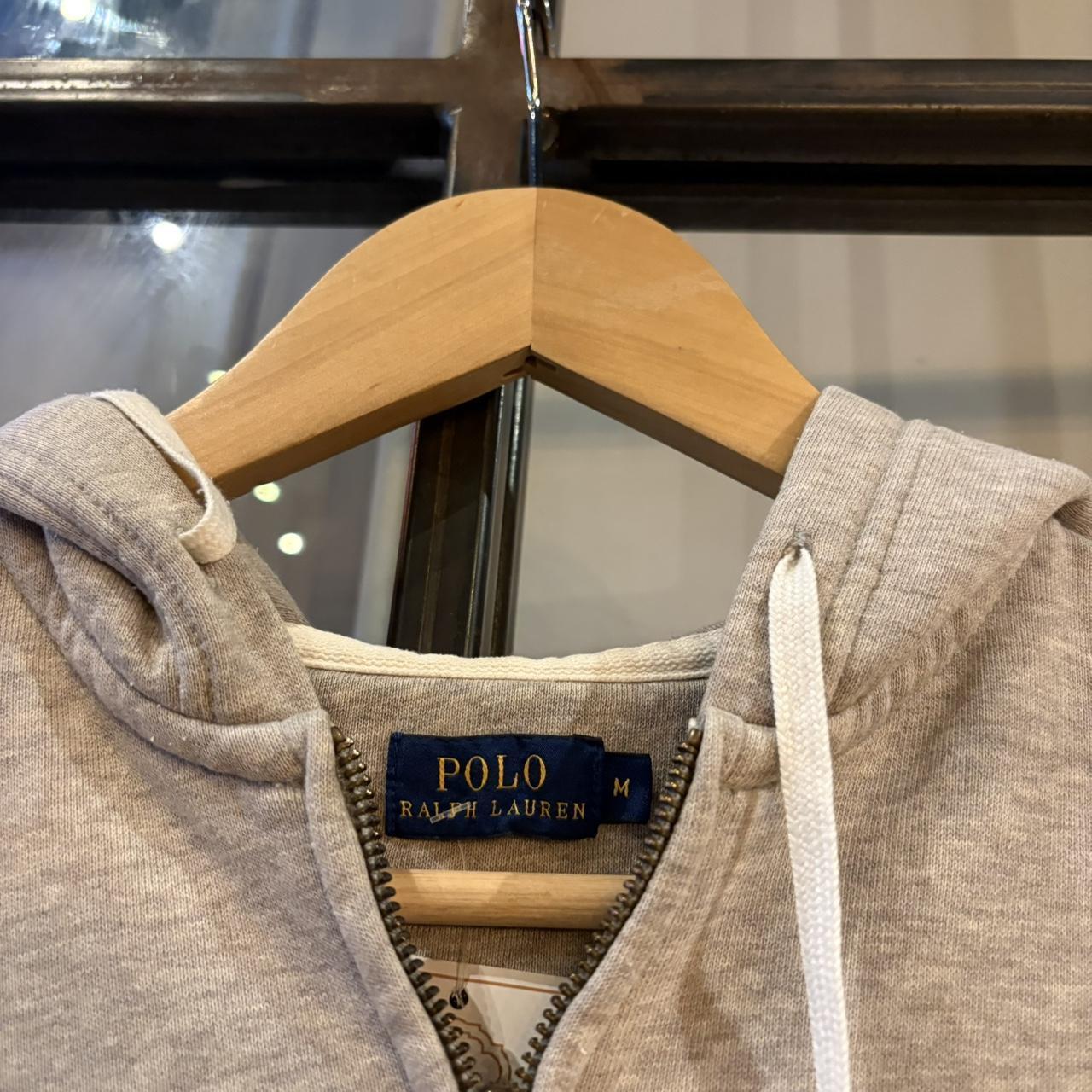 MA2207BB-P - Vintage Retro Essential Grey Polo Ralph Lauren Sweatshirt Hoodie with embroidered logo #ralphlauren #hoodie #oldmoney #preppy #y2k