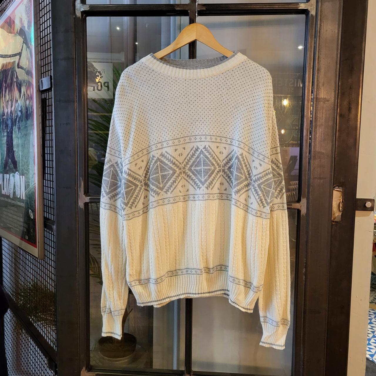 KNT1025 - Vintage Retro Essential mens multicoloured Cream light grey patterned argyle golf grandpa knitted cosby sweatshirt jumper crewneck 90s y2k