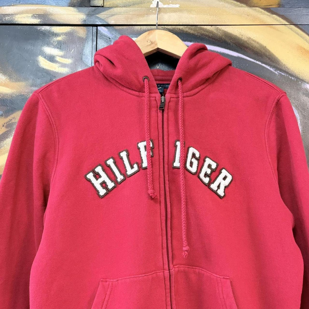 MES1102FH-U - Vintage Retro Essential Tommy Hilfiger Red Full Zip Sweatshirt Hoodie with embroidered Spell Out felt letters logo #90s #sportswear #essential #tommy #y2k
