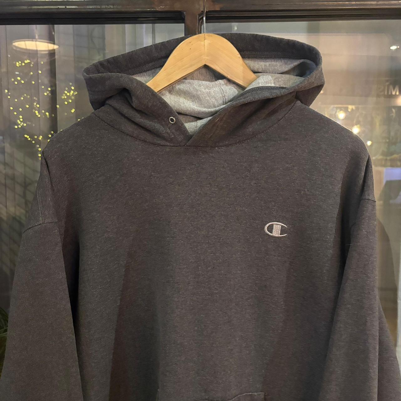 0325G75F - Vintage Retro Essential Dark Grey Champion Sweatshirt Hoodie with embroidered logo #90s #sportswear #essential #champion #y2k