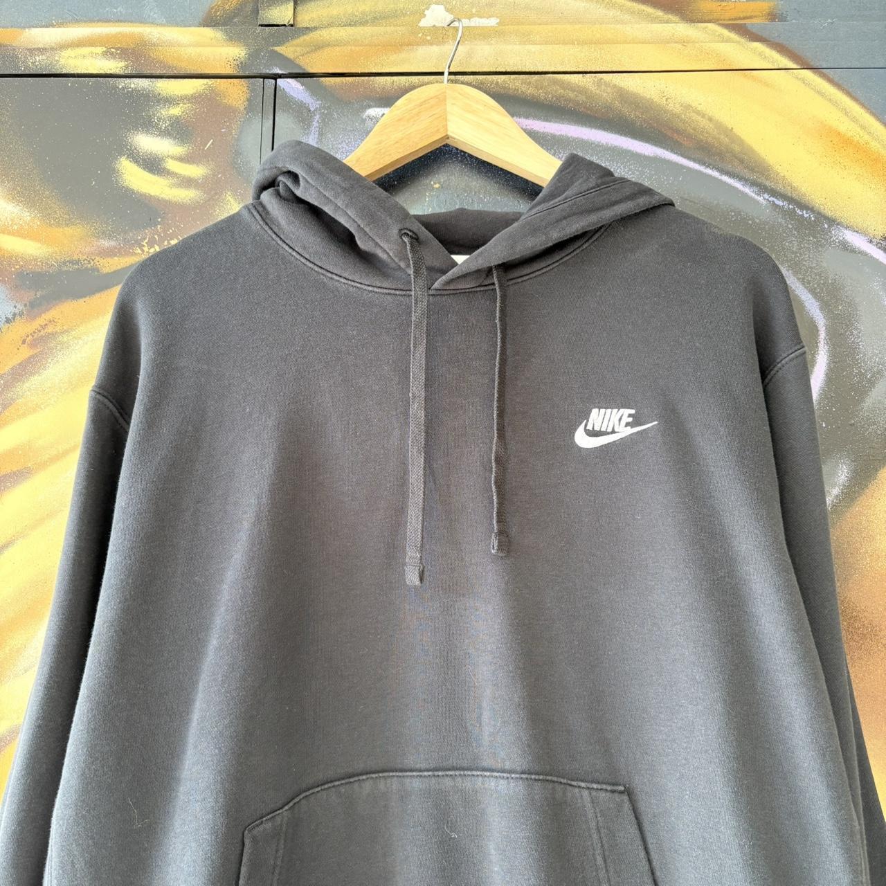BR1912ALB-U - Vintage Retro Essential Black Nike Sweatshirt Hoodie with embroidered swoosh logo #90s #sportswear #essential # brand #y2k