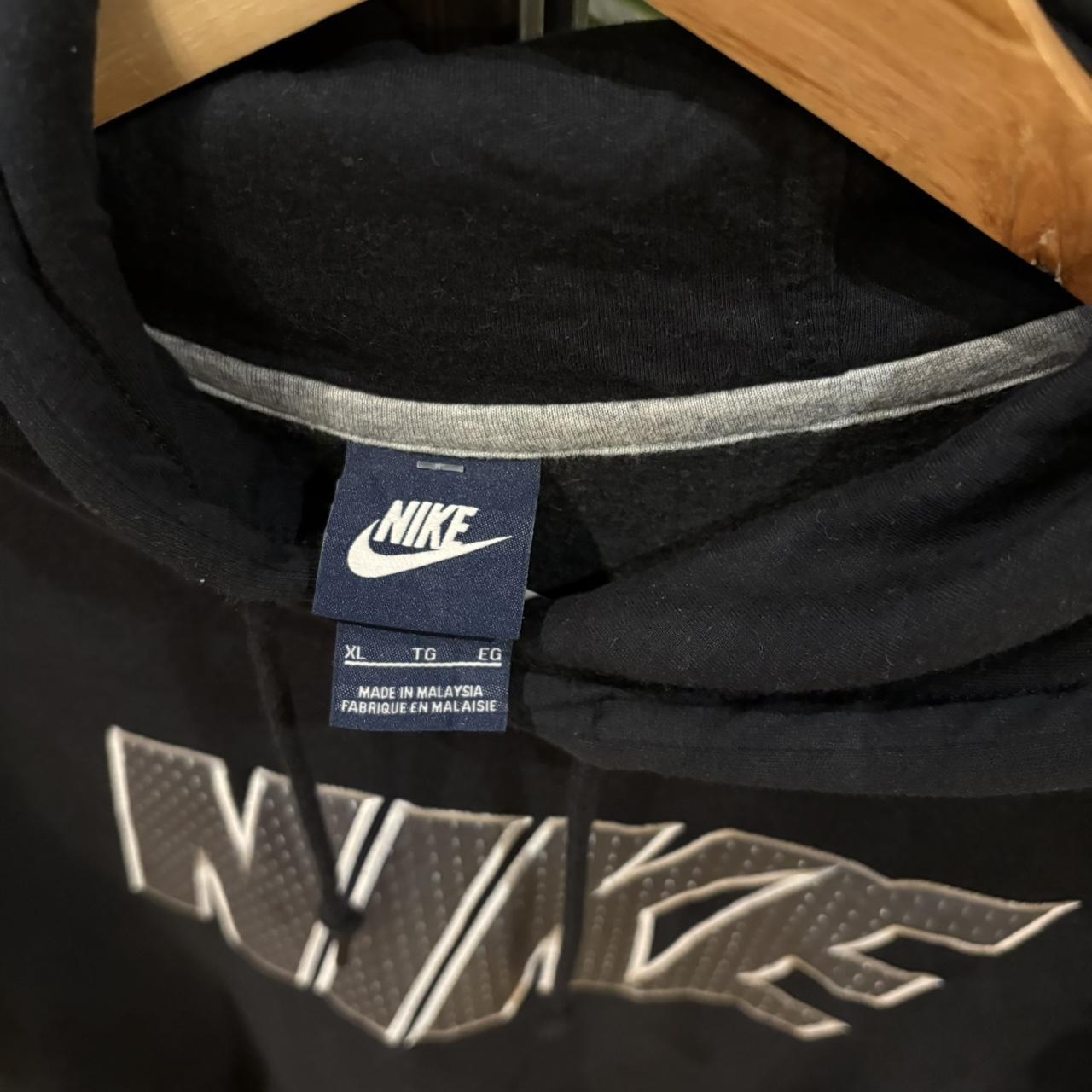 MA2207IJ-P - Vintage Retro Essential Black Nike Block Spell Out Embroidered Logo Sweatshirt Hoodie  #90s #sportswear #essential #nike #y2k