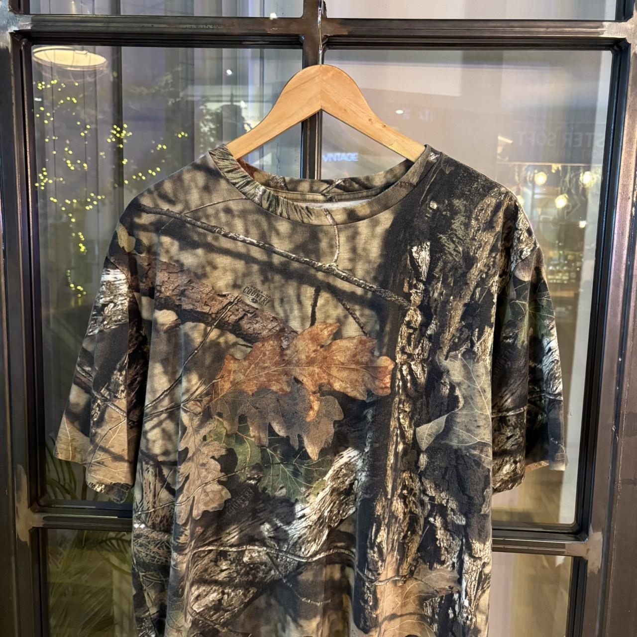 RTT229 - Vintage Retro essential RealTree Camouflage Khaki Green Brown Field Hunting graphic print Top T-Shirt Tee #realtree #utility #camo #hunting