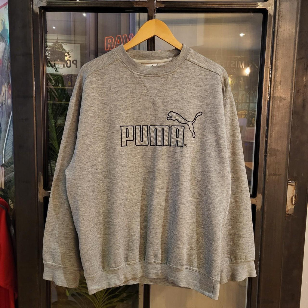 SWT123 - Vintage Retro Essential Grey Puma sweatshirt jumper pullover crewneck with centre spell out logo #puma #essential #casual #baggy