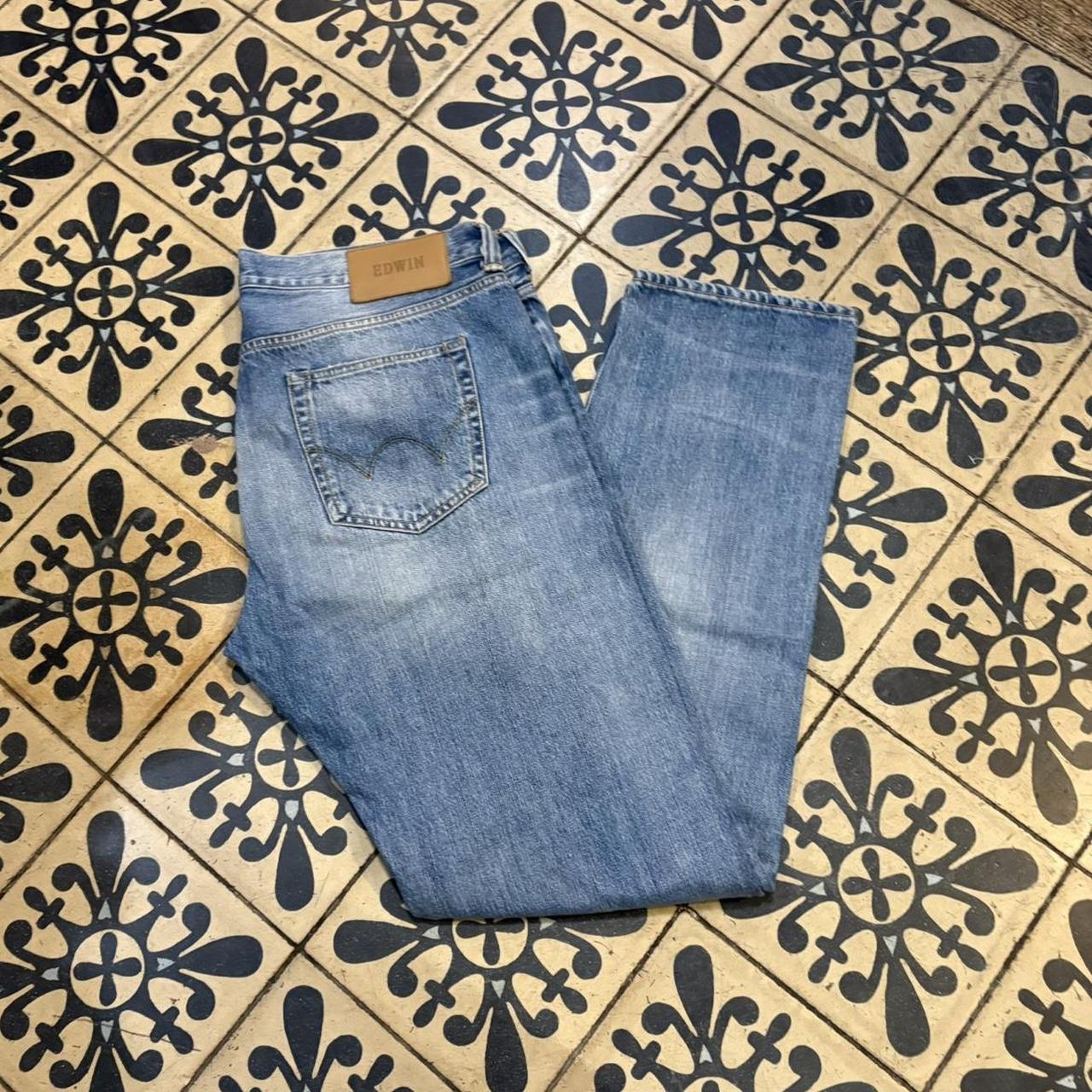 TRW534F - Vintage retro essential Edwin ED-80 Slim Tapered Contrast Two Tone Blue Wash Japanese Denim Jeans Trousers pants #denim #edwin #japanesedenim #slim #tapered