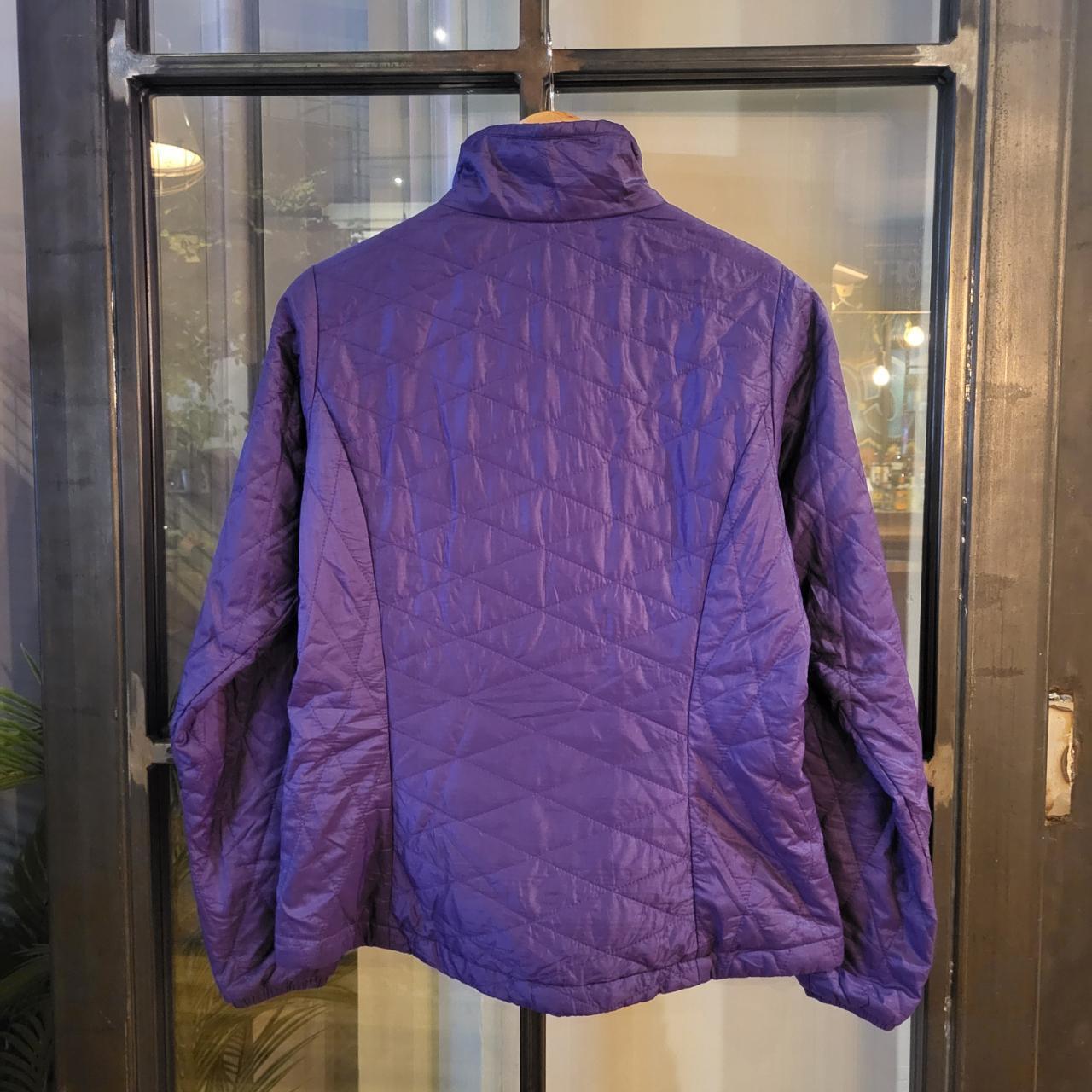 WDB005 - Vintage Retro Patagonia Purple Essential Quilted Padded Puffer Lightweight Full zip up Coat Jacket #climbing #outdoors #patagonia #gorpcore #expedition