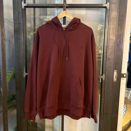 1224A46F - Vintage Retro Essential Champion Maroon Sweatshirt Hoodie with small embroidered logo #90s #sportswear #essential #champion #y2k