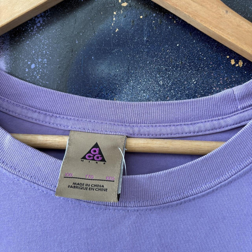Nike ACG T shirt Men’s XXL Lavender Triangle Logo Streetwear Outdoors Hike Gorpcore Tee Top Y2K