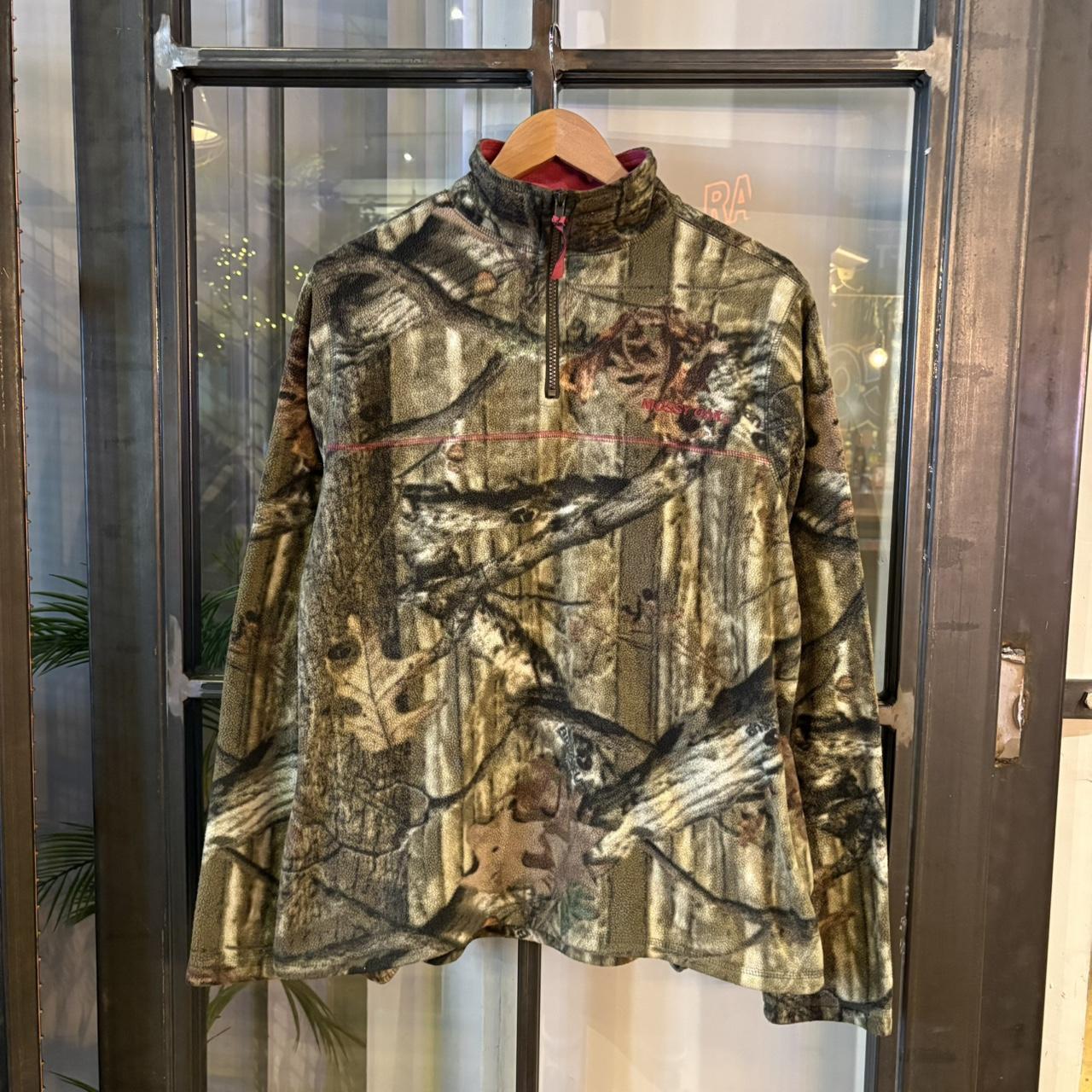 RTB083BR - Vintage Retro essential RealTree Camouflage Khaki Green Brown Field Hunting graphic print 1/4 zip Sweatshirt Fleece #camo #utility #realtree #hunting
