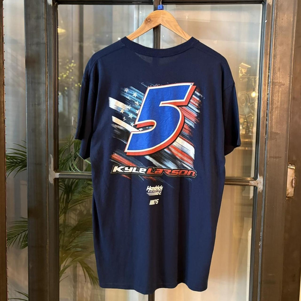 B0425A07F - Vintage Retro Essential Navy Kyle Larson Goodyear Hendrick Motorsports Graphic Print Top Tee T-shirt #y2k #nascar #racing #racer #graphic