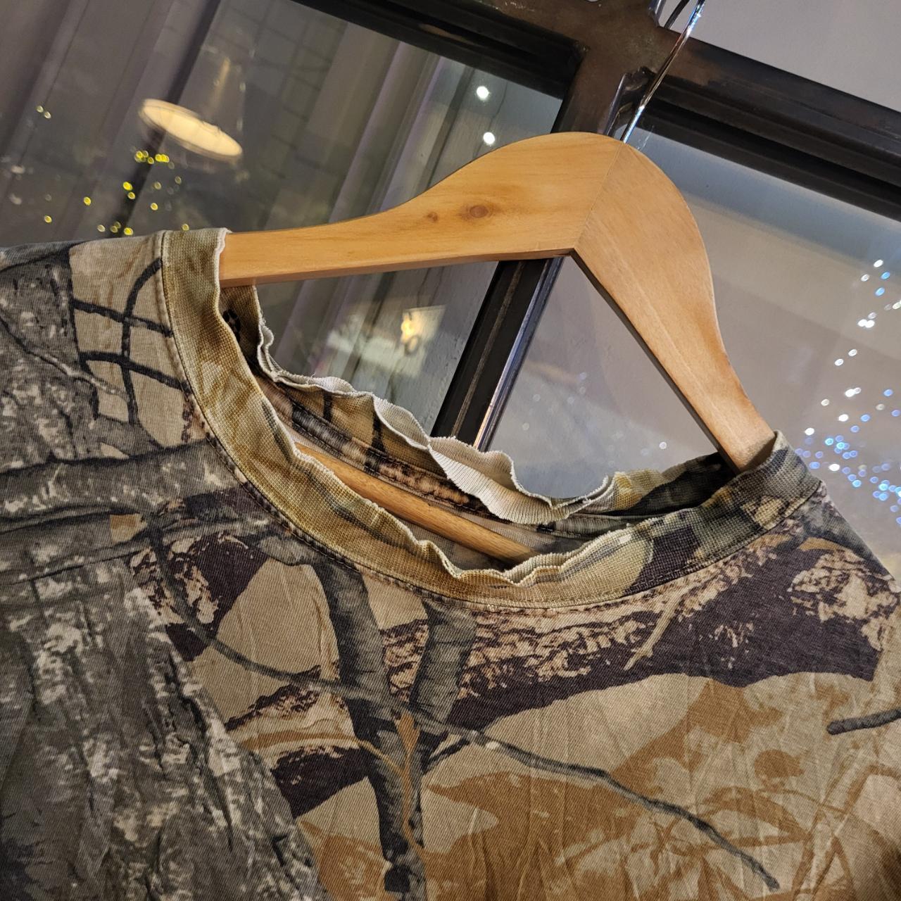 RTT216 - Vintage Retro essential adult mens RealTree Camouflage Khaki Green Brown Field Hunting graphic print Top T-Shirt Tee Wide Boxy Cropped Fit 90s y2k style