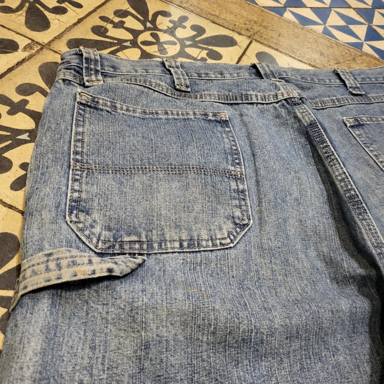 JRT5029 - Vintage Wrangler Blue Wash Denim Shorts Jorts with detailed embroidered Logo graphic carpenter workwear Old School Hip Hop ska