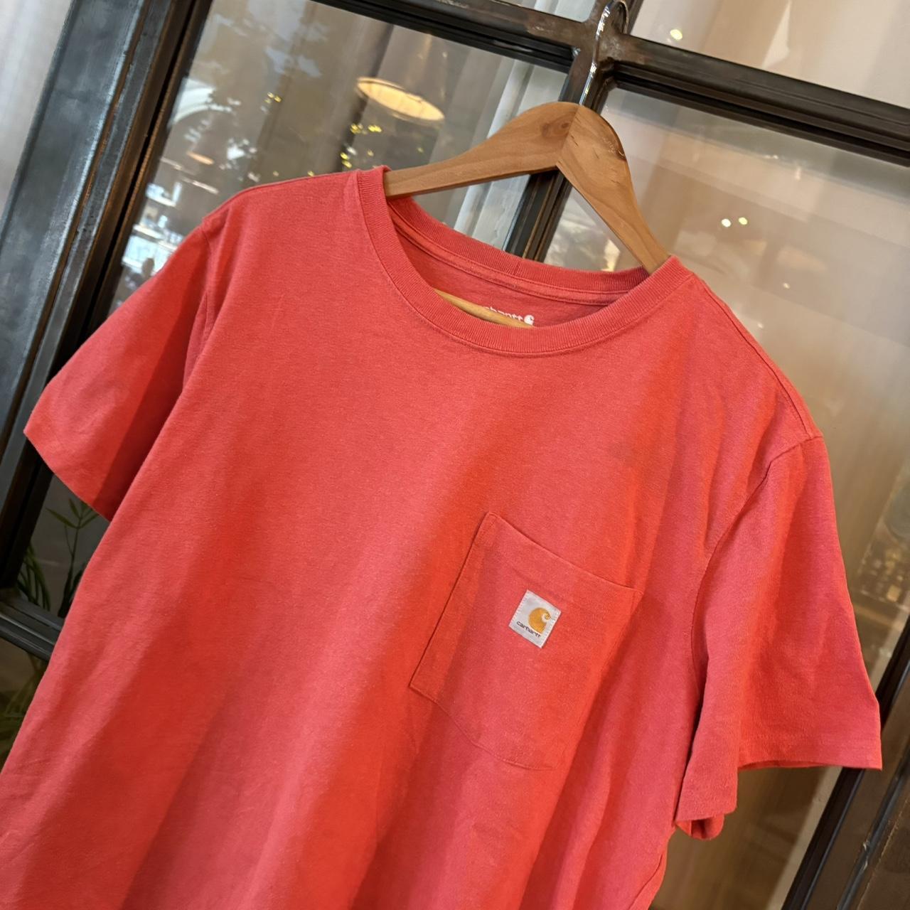 TEE403BR - Vintage Retro Essential Pink Carhartt Pocket Top Tee T-shirt #90s #skater #workwear #y2k #carhartt