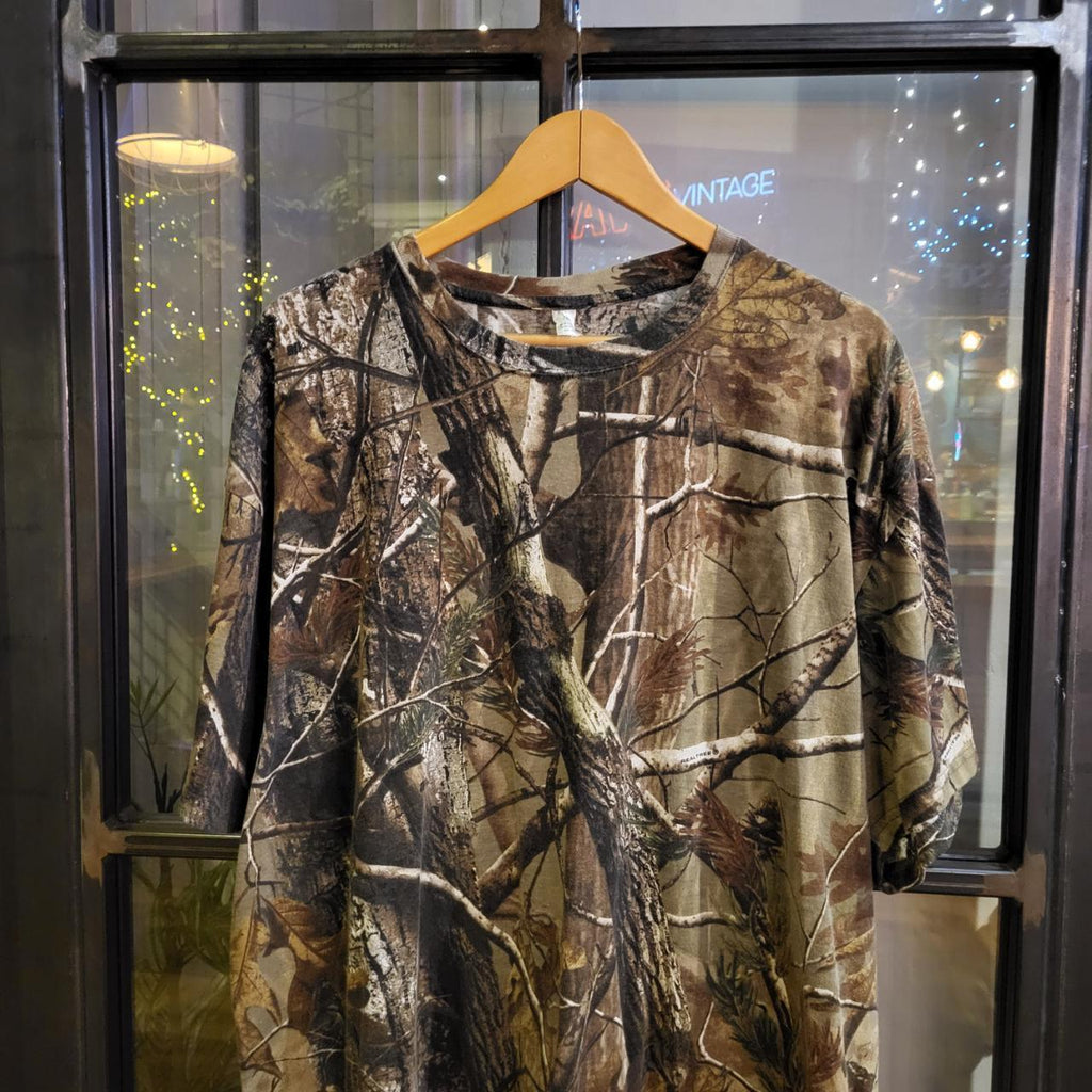 RTT157 - Vintage Retro essential RealTree Camouflage Khaki Green Brown Field Hunting graphic print Top T-Shirt Tee #realtree #utility #camo #hunting