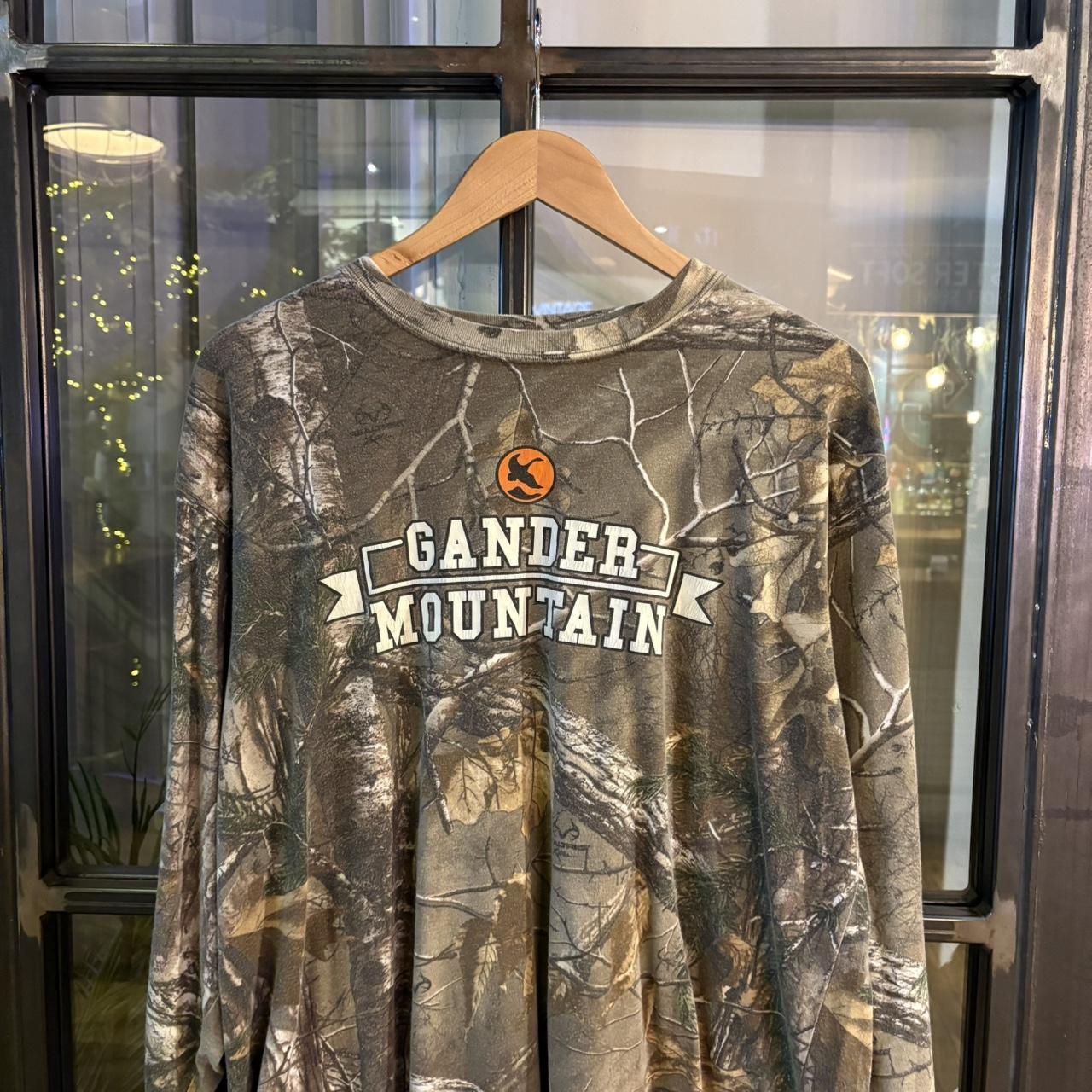 RTT225 - Vintage Retro essential RealTree Camouflage Khaki Green Brown Field Hunting graphic print Longsleeve Top T-Shirt Tee #camo #realtree #hunting #utility
