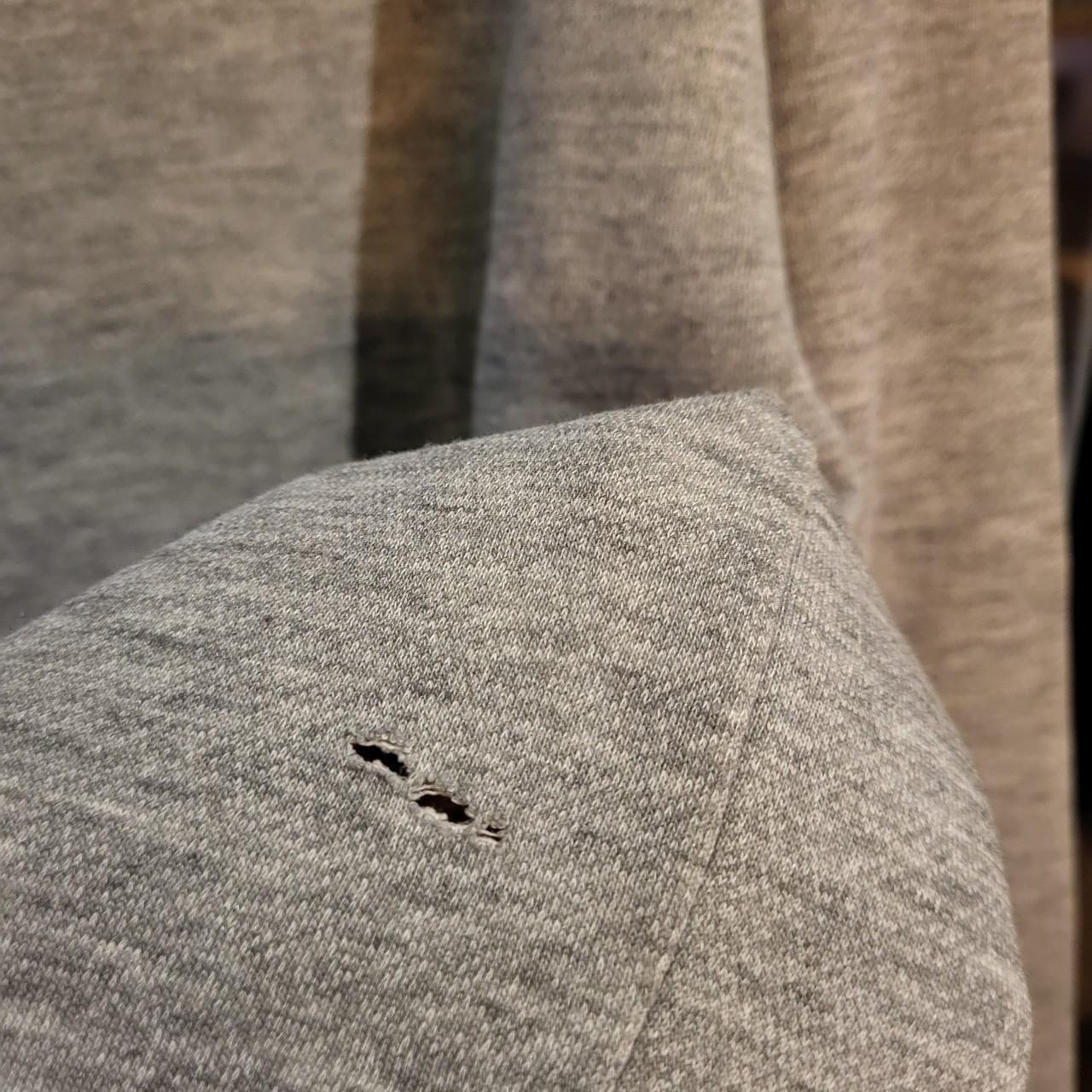 SWT123 - Vintage Retro Essential Grey Puma sweatshirt jumper pullover crewneck with centre spell out logo #puma #essential #casual #baggy