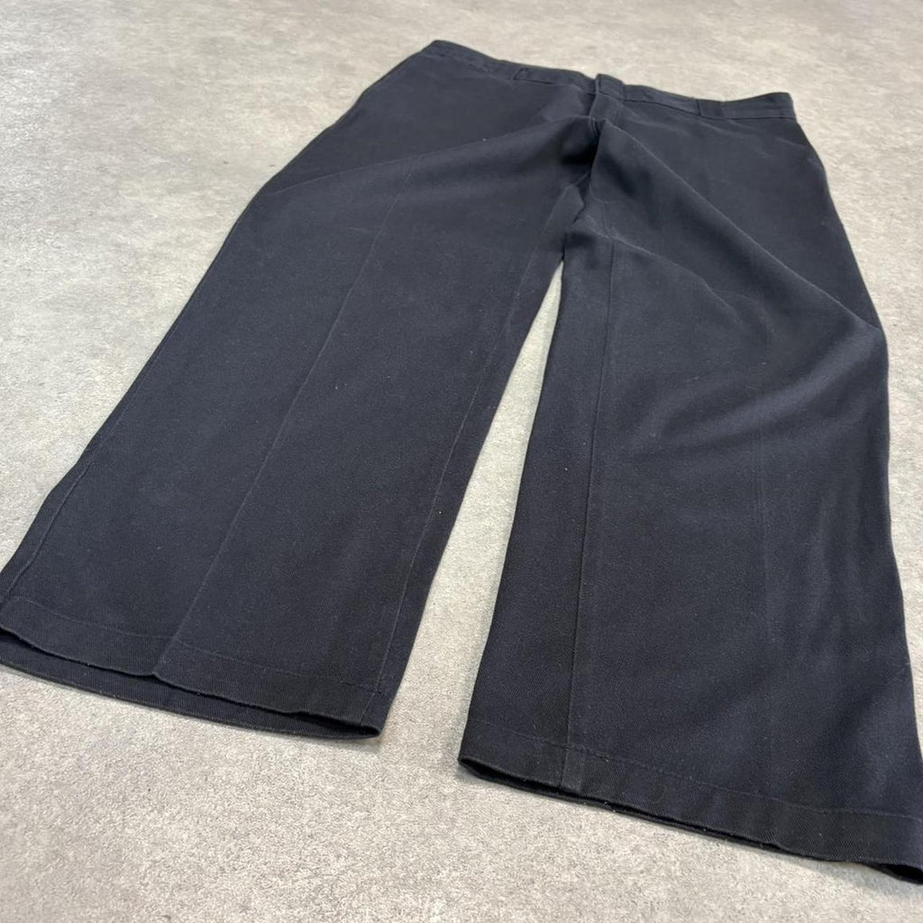 BR1011AQ-U - Vintage retro essential  Black Dickies Straight Leg Trousers pants casual workwear #skater #utility #workwear #straightleg #dickies