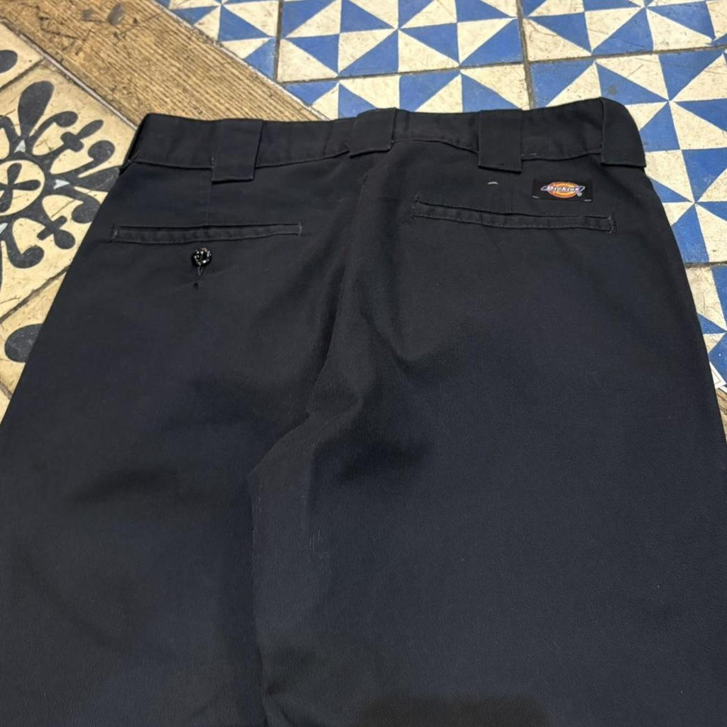 BR1011DT-P - Vintage retro essential Black Dickies Straight Leg Trousers pants casual workwear #skater #utility #workwear #straightleg #dickies