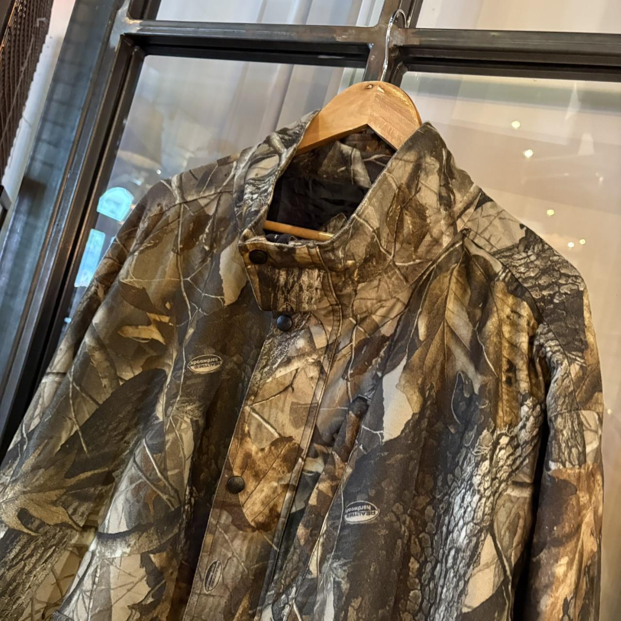 1224A80BR - Vintage Retro Essential Realtree Camouflage Khaki Green Brown Field Hunting graphic print Full Zip and Button Closure Coat Jacket  #realtree #hunting #camo #utility