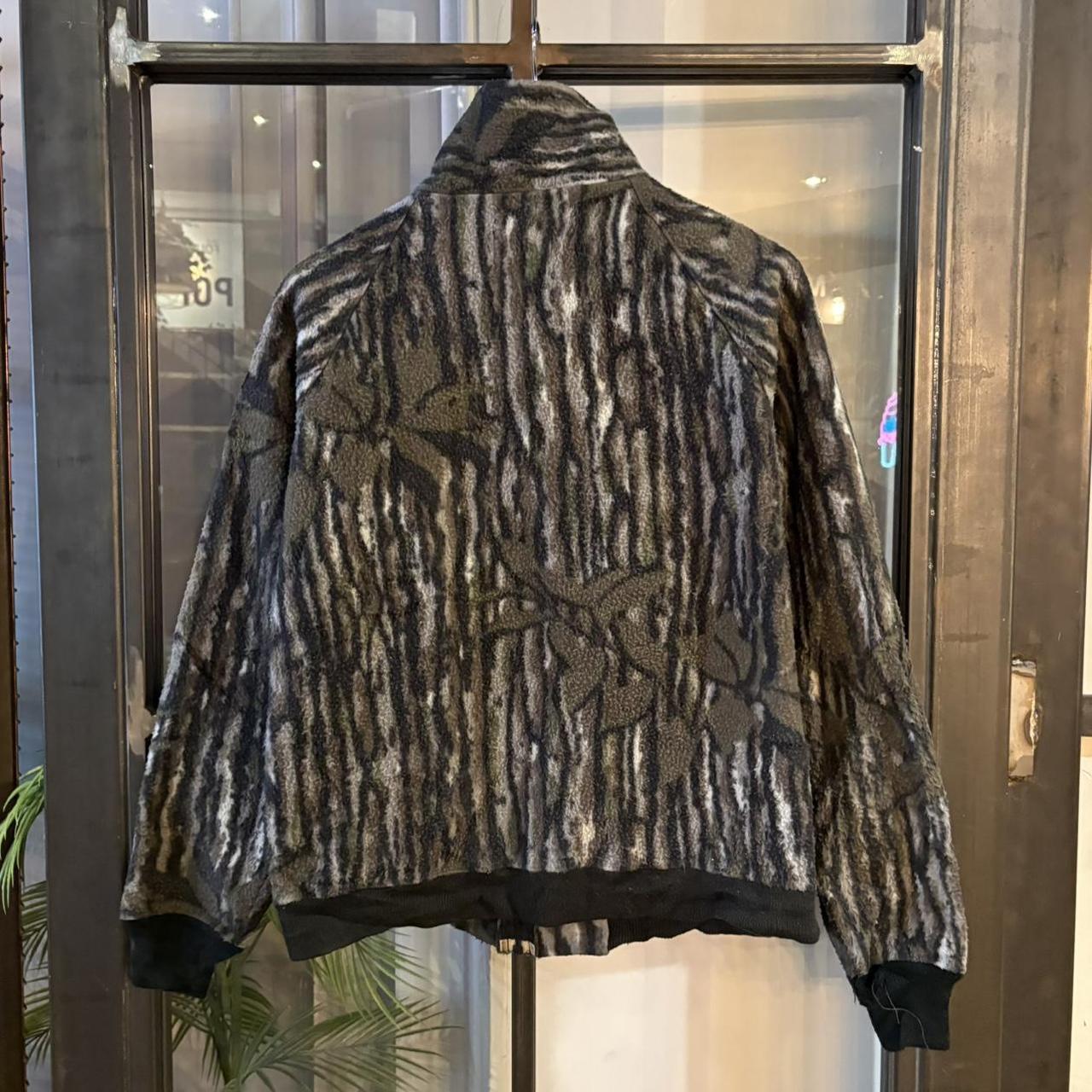 BR2306EX-F - Vintage Retro Essential Original Realtree Camouflage Khaki Green Brown Field Hunting graphic print Full Zip Up Fleece Sweatshirt #realtree #hunting #camo #utility