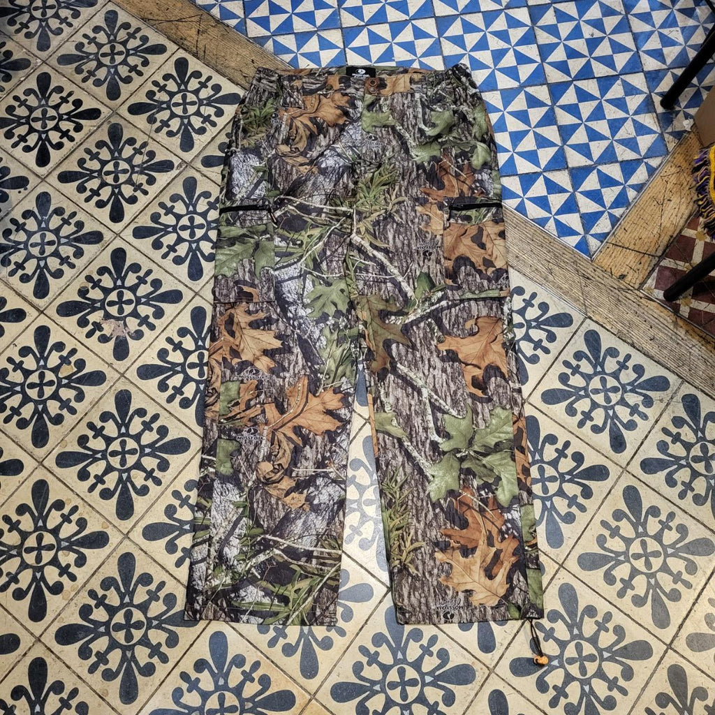 RTB051P - Vintage retro essential woodland RealTree adjustable cargos camo camouflage Carpenter Pants Trousers Jeans embroidered bottoms wide bagg straight leg hip hop skater 90s y2k workwear style