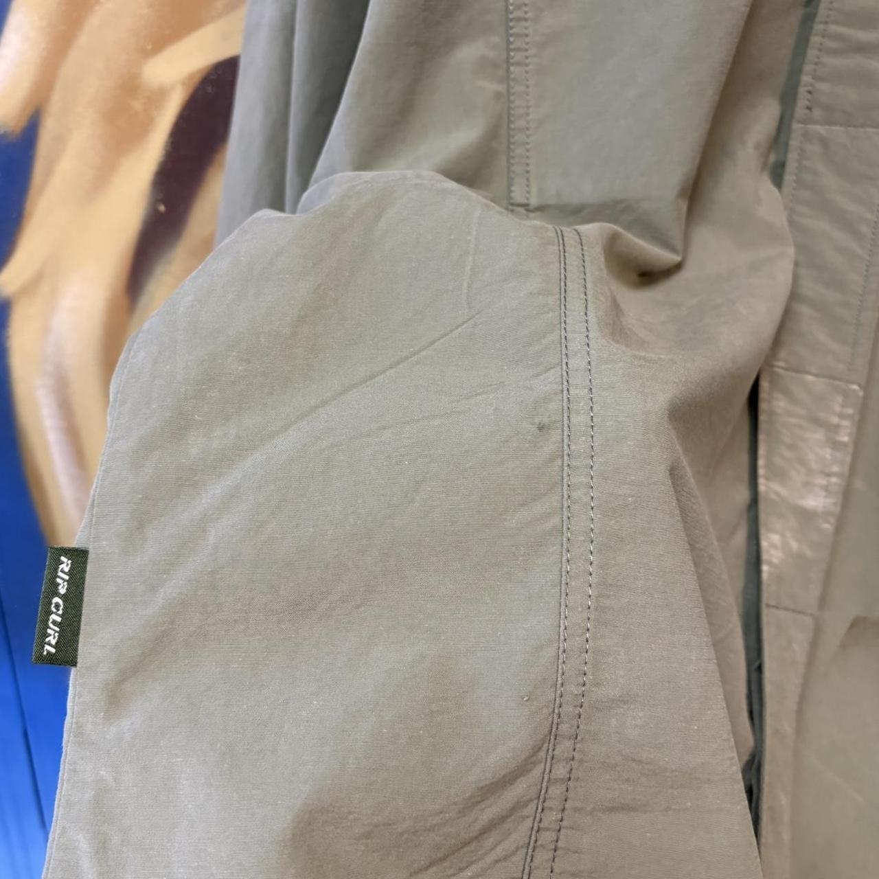 MES2811N-U - Vintage Retro Essential Green Ripcurl Surfer Button Up Collared jacket #surfer #skater #y2k #ripcurl #jacket