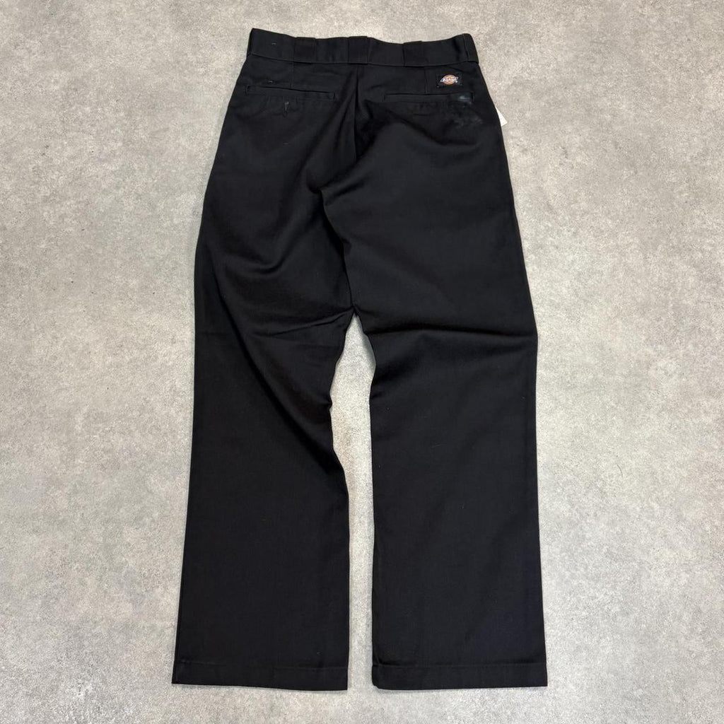 BR1912ZX-U - Vintage retro essential Black Dickies 874 Straight Leg Trousers pants casual workwear #skater #utility #workwear #straightleg #dickies
