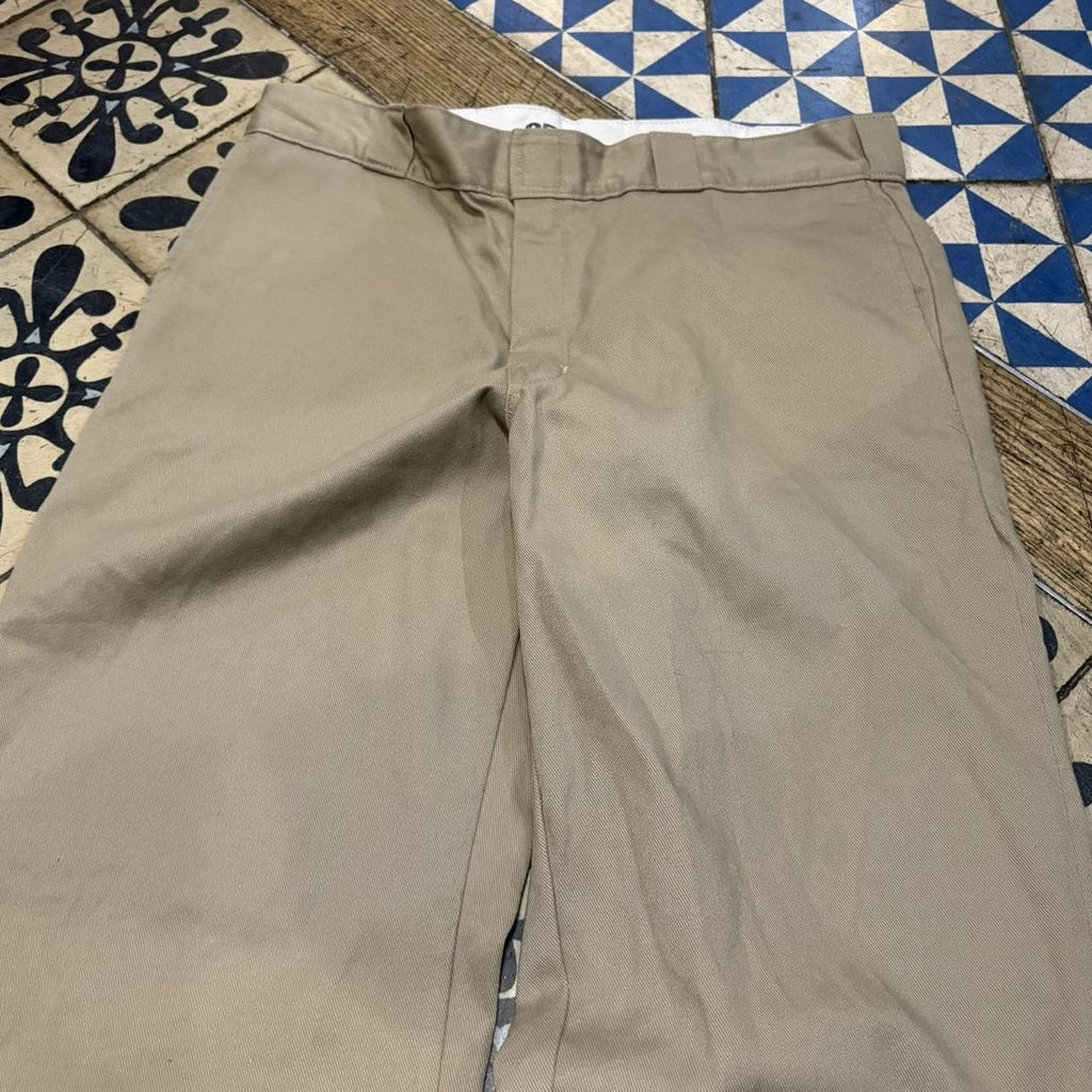BR1209NV-F - Vintage retro essential  Tan Beige Dickies 874 Straight Leg Trousers pants casual workwear #skater #utility #workwear #874 #dickies