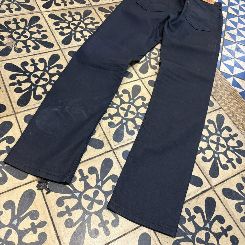 TRW428BR - Vintage retro essential Levi’s 511 Dark Blue Wash Denim Jeans Trousers pants #denim #straightleg  #levis #levis511