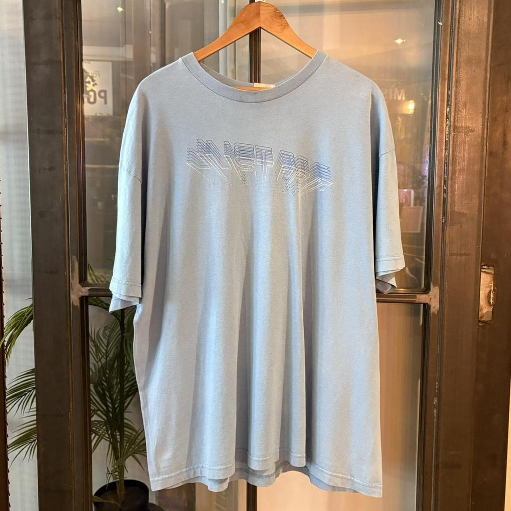 BR2804ED-F - Vintage Retro Essential Baby Blue Nike ‘ Just Do It ‘ Blurred Line Graphic Print Effect Top Tee T-shirt #90s #graphic #nike #essential #justdoit