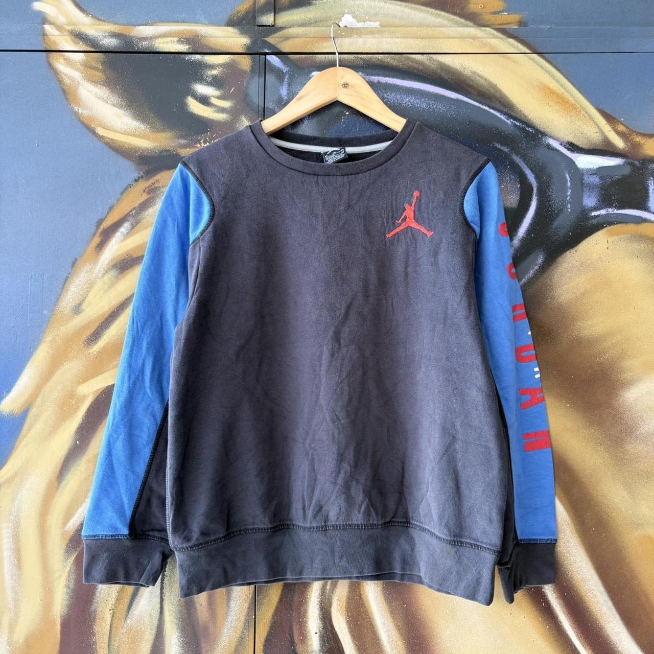Vintage Air Jordan Sweatshirt Top Womens Small Jumpman Logo Graphic Black Blue Streetwear 90s Y2K