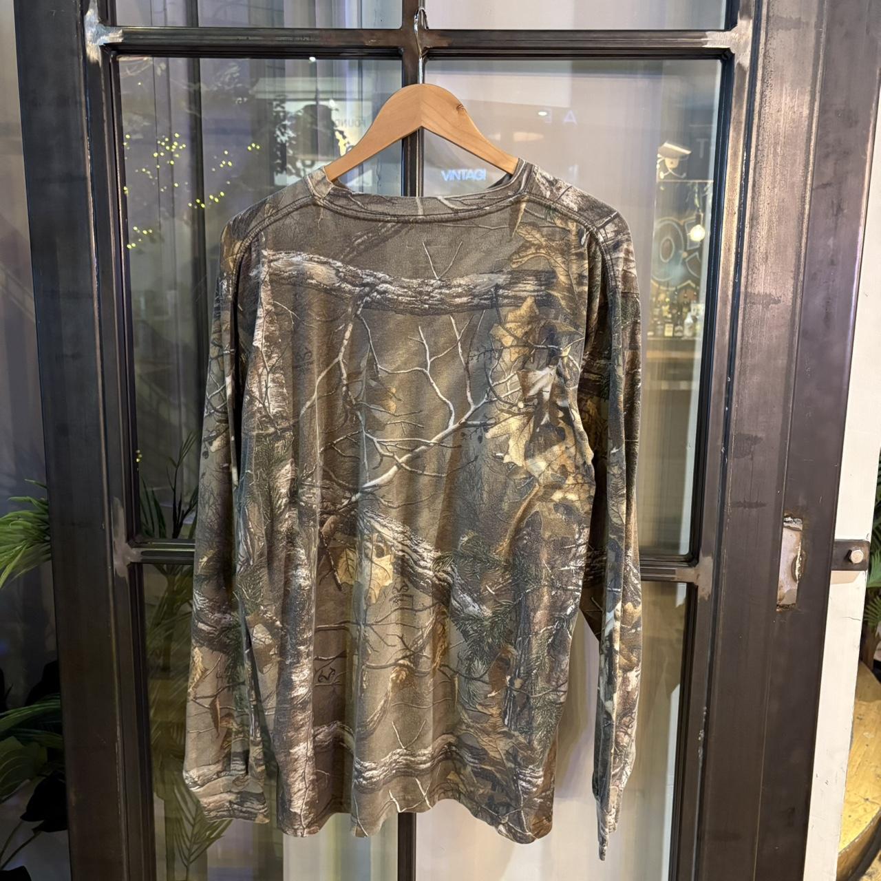 RTT225 - Vintage Retro essential RealTree Camouflage Khaki Green Brown Field Hunting graphic print Longsleeve Top T-Shirt Tee #camo #realtree #hunting #utility