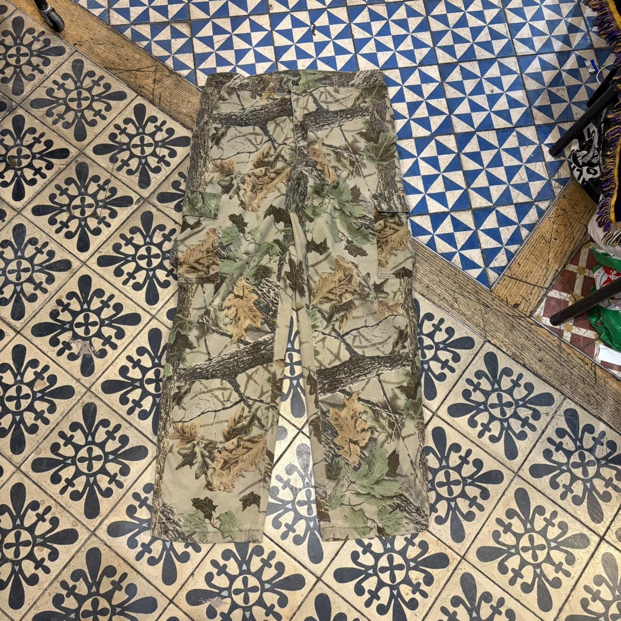 RTB092P - Vintage retro essential woodland RealTree adjustable cargos camo camouflage Carpenter Pants Trousers bottoms wide straight leg hip hop #skater #realtree #camo #y2k #baggy