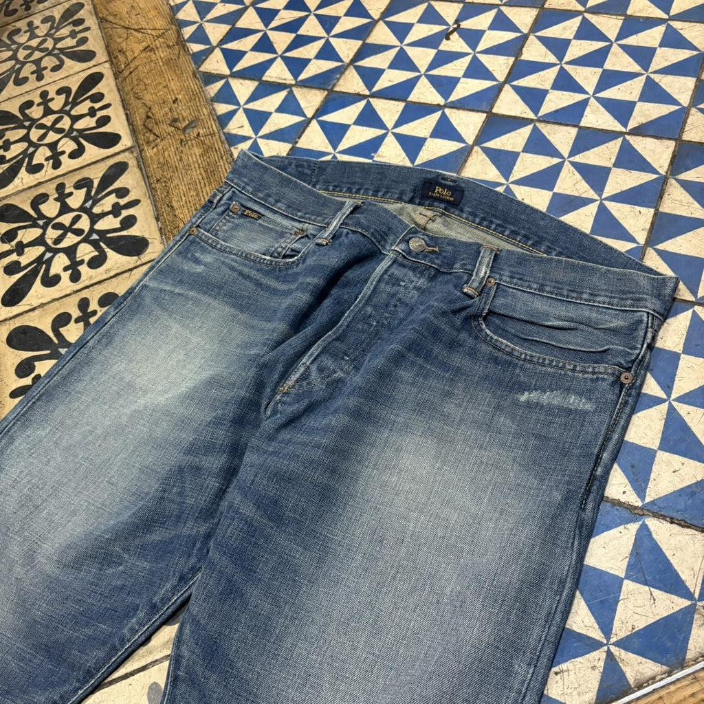 TRW478F - Vintage retro essential Polo Ralph Lauren Blue Wash Denim Jeans Trousers pants #denim #straightleg #poloralphlauren