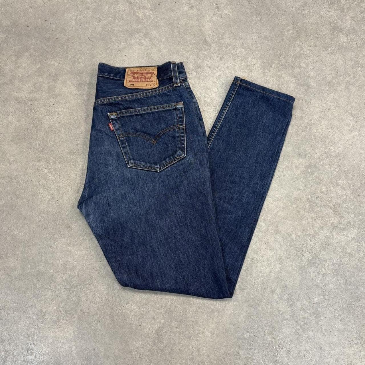 MES2705K - Vintage retro essential  Levi’s 501 Blue Wash Denim Slim Fit Jeans Trousers pants #denim #slim #levis #levis501 #jeans