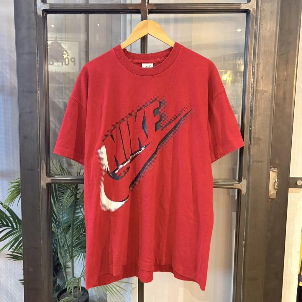 Vintage 90s Y2K Nike T-Shirt Mens Large Red Big Logo Swoosh Graphic Tee Single Stitch